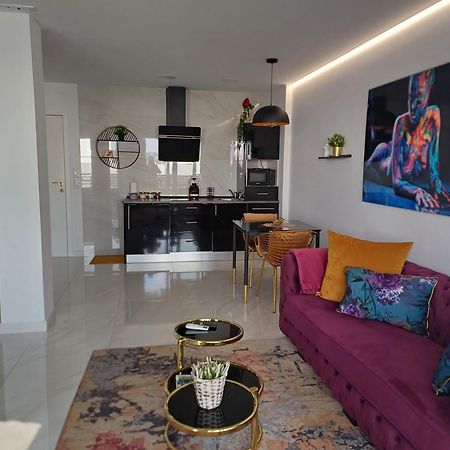 Apartamento Pepi Puerto (Adults Only) Santa Pola Luaran gambar