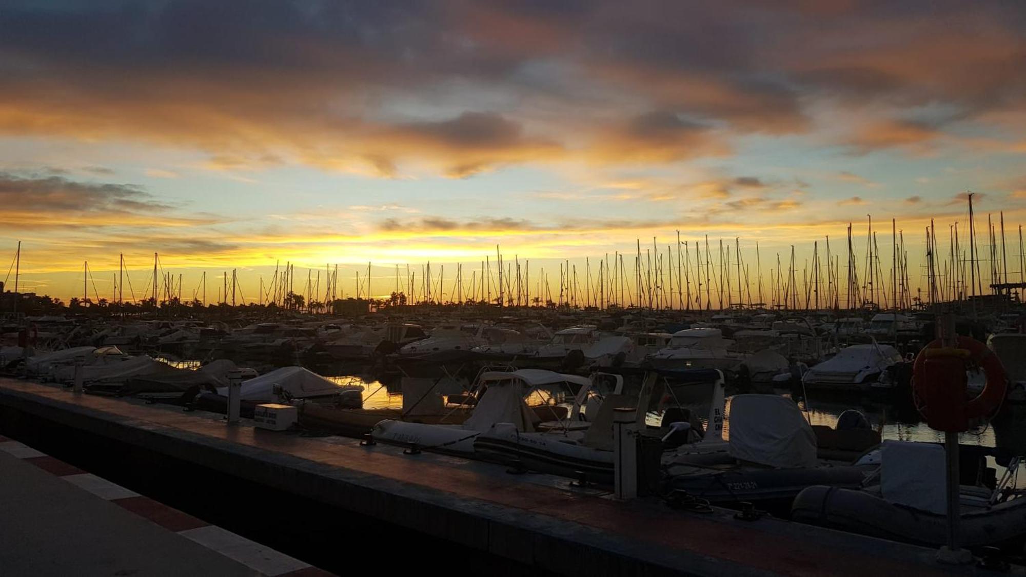 Apartamento Pepi Puerto (Adults Only) Santa Pola Luaran gambar